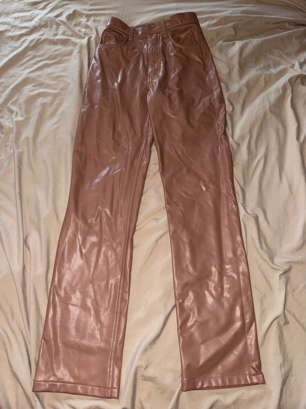 Abercrombie & Fitch Faux Leather Straight-Leg Pants in Dusty Rose